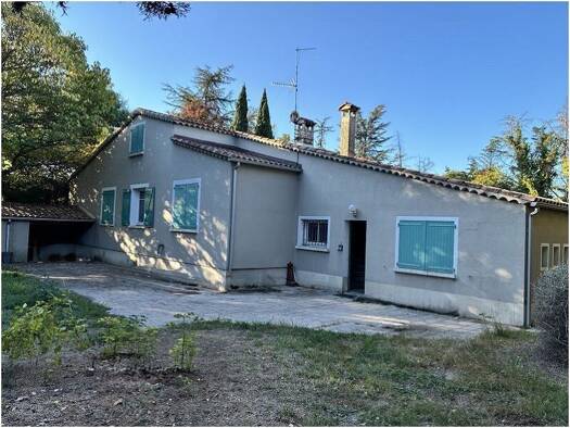 Maison à louer 1 500 € 6 pièces 4 chambres 216 m² 4 000 m² de terrain Saint-Hilaire-de-Brethmas 30560