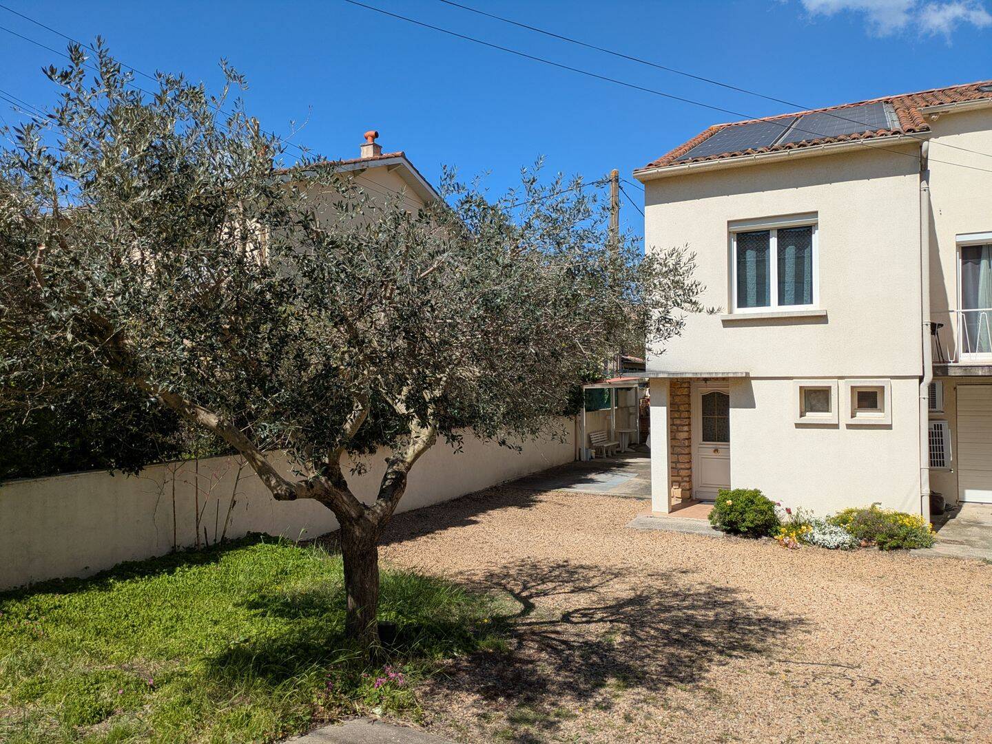 Maison 6 pièces 132 m² · à Bagnols-sur-Cèze · 132 m² · 235 000 €
