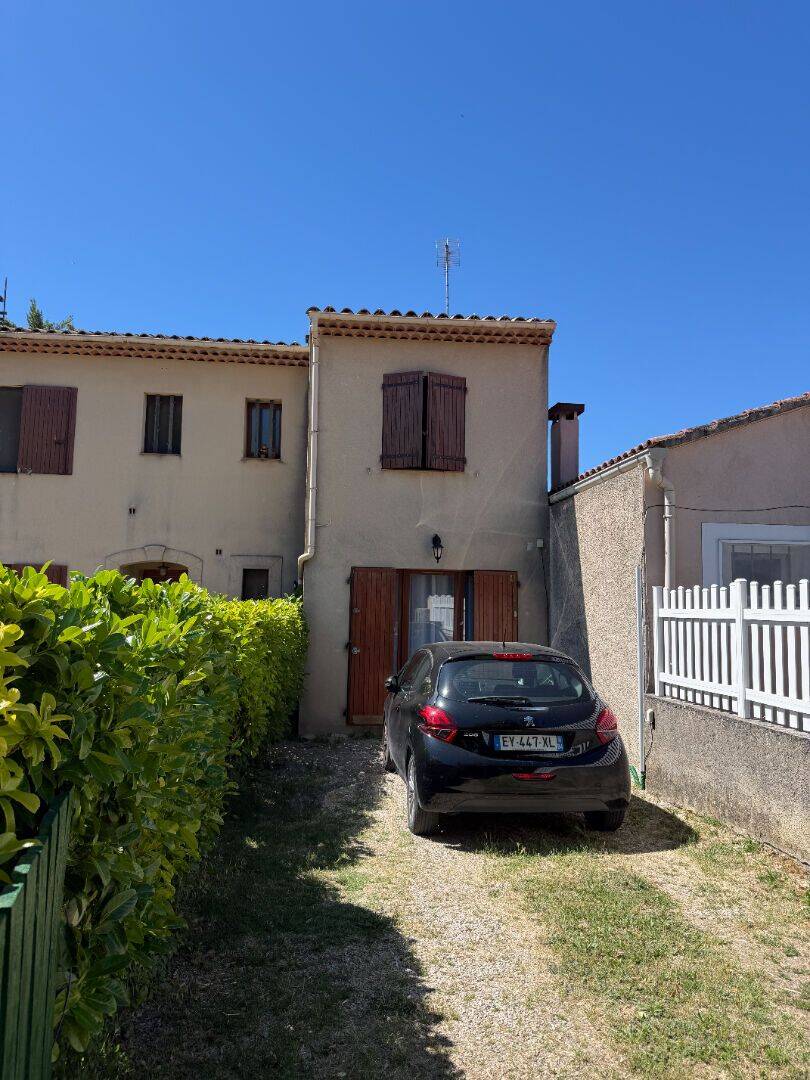 Maison 3 pièces 53 m² · à Peypin-d'Aigues · 53 m² · 800 €