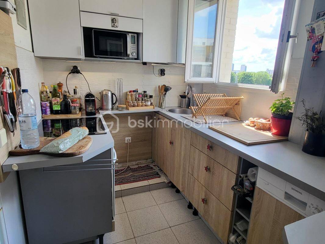Appartement 2 pièces 47 m² · à Les Lilas · 47 m² · 320 000 €