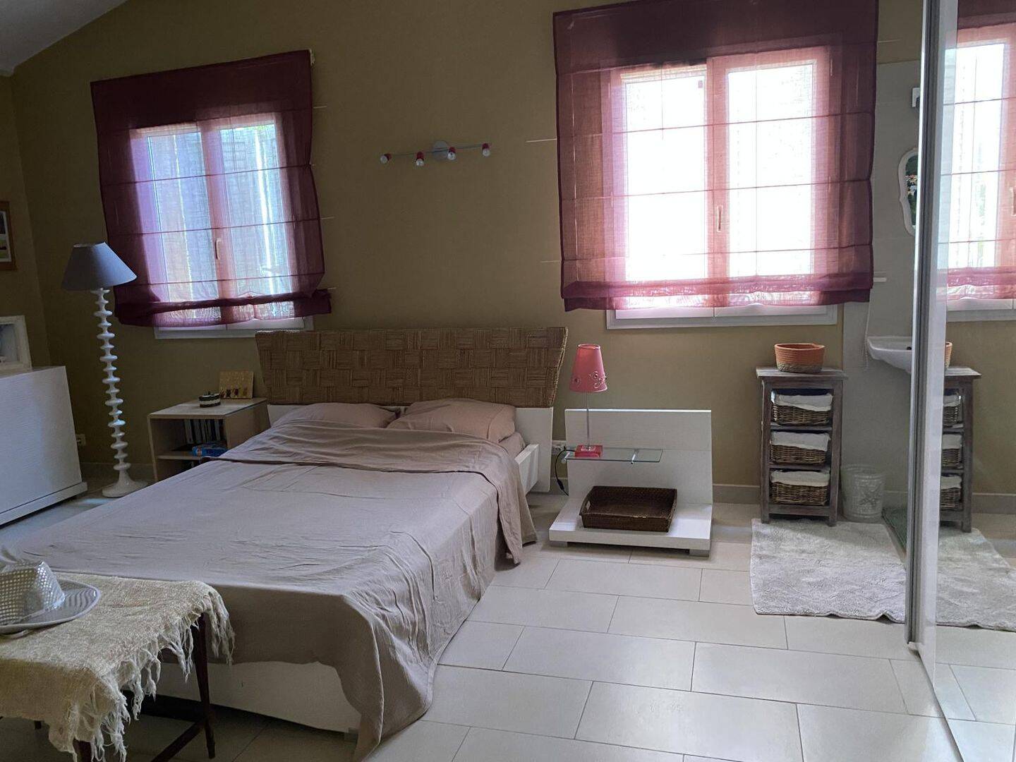 Appartement 1 pièce 25 m² · à Curis-au-Mont-d'Or · 25 m² · 490 €/mois