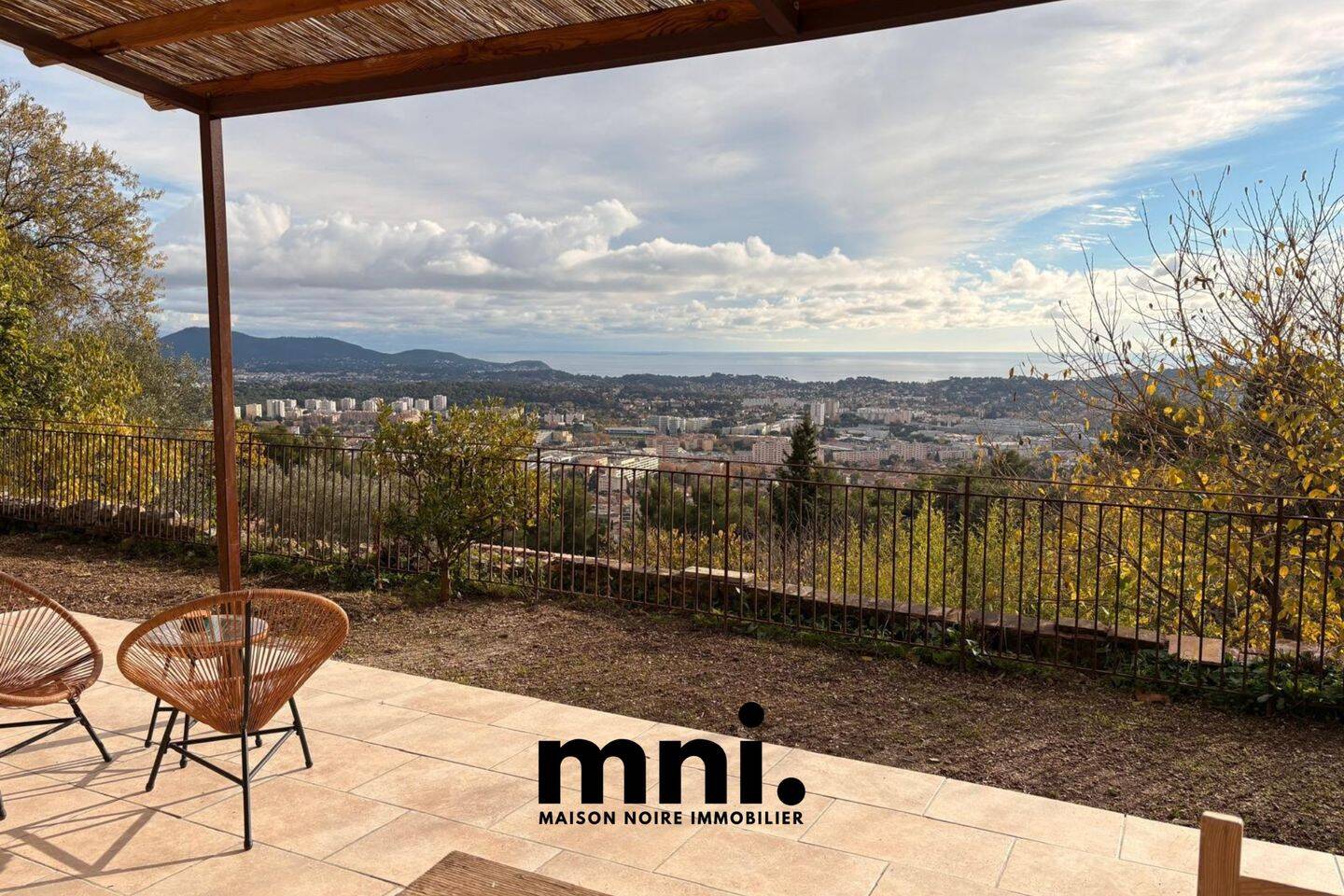 Appartement 3 pièces 66 m² · à Toulon · 66 m² · 305 000 €