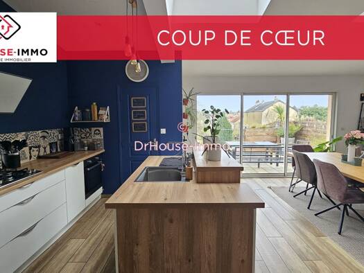 Maison à vendre 360 000 € 6 pièces 3 chambres 136 m² 456 m² de terrain Bollée-Sainte Croix-Clairfontaine Le Mans 72000