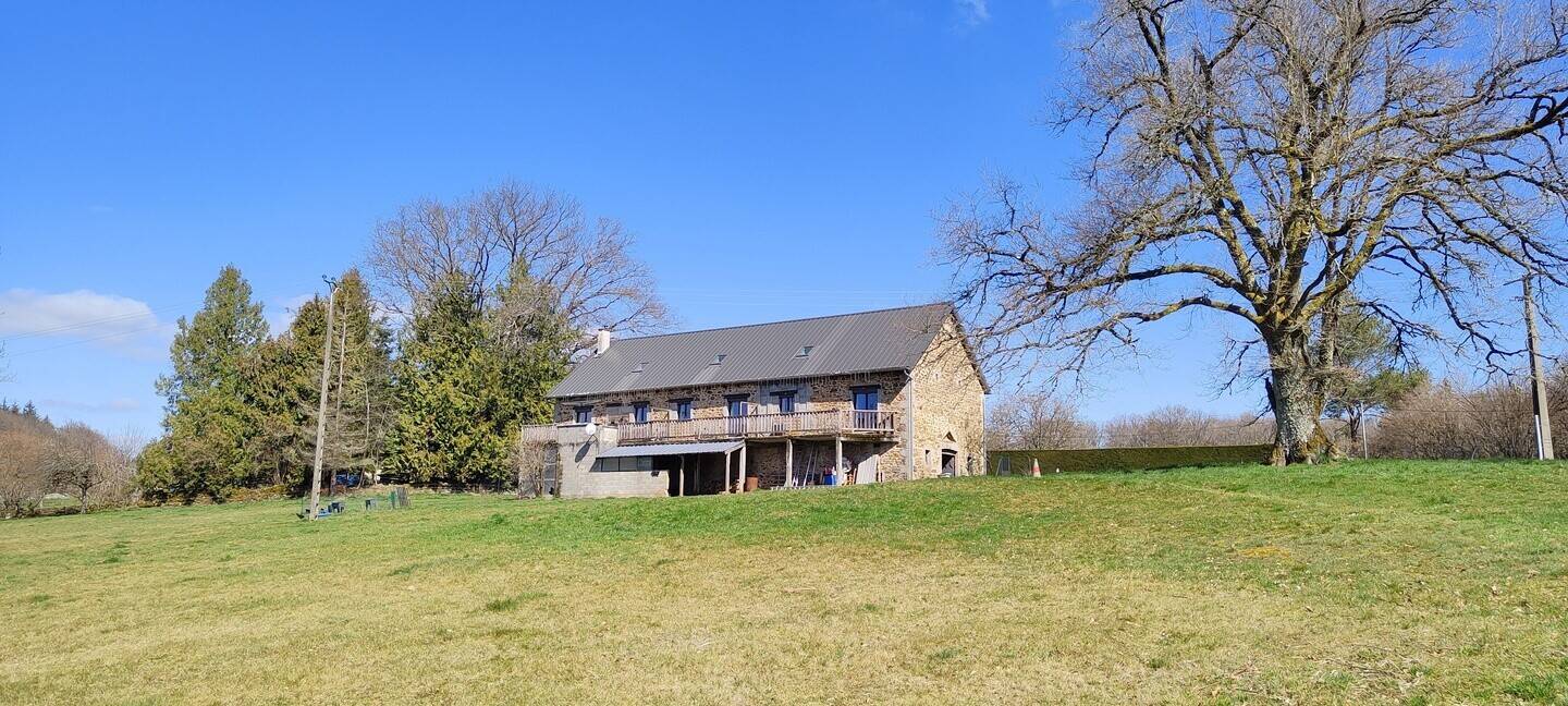 Maison 8 pièces 170 m² · à Neuvic · 170 m² · 336 000 €