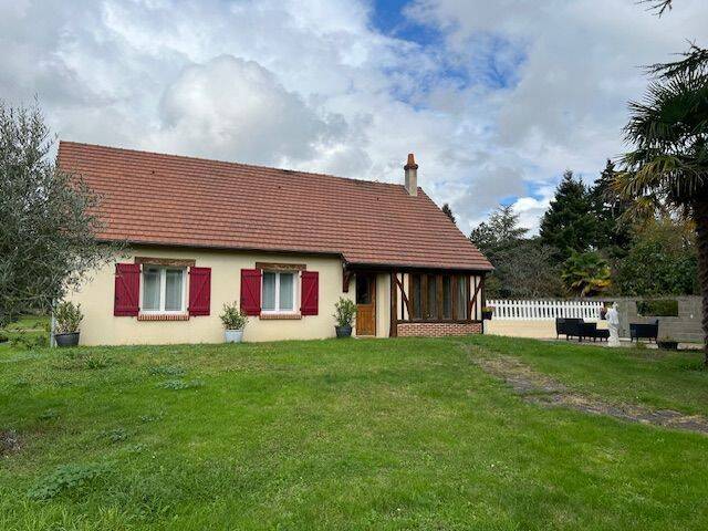 Maison 4 pièces 110 m² · à Thésée · 110 m² · 191 700 €