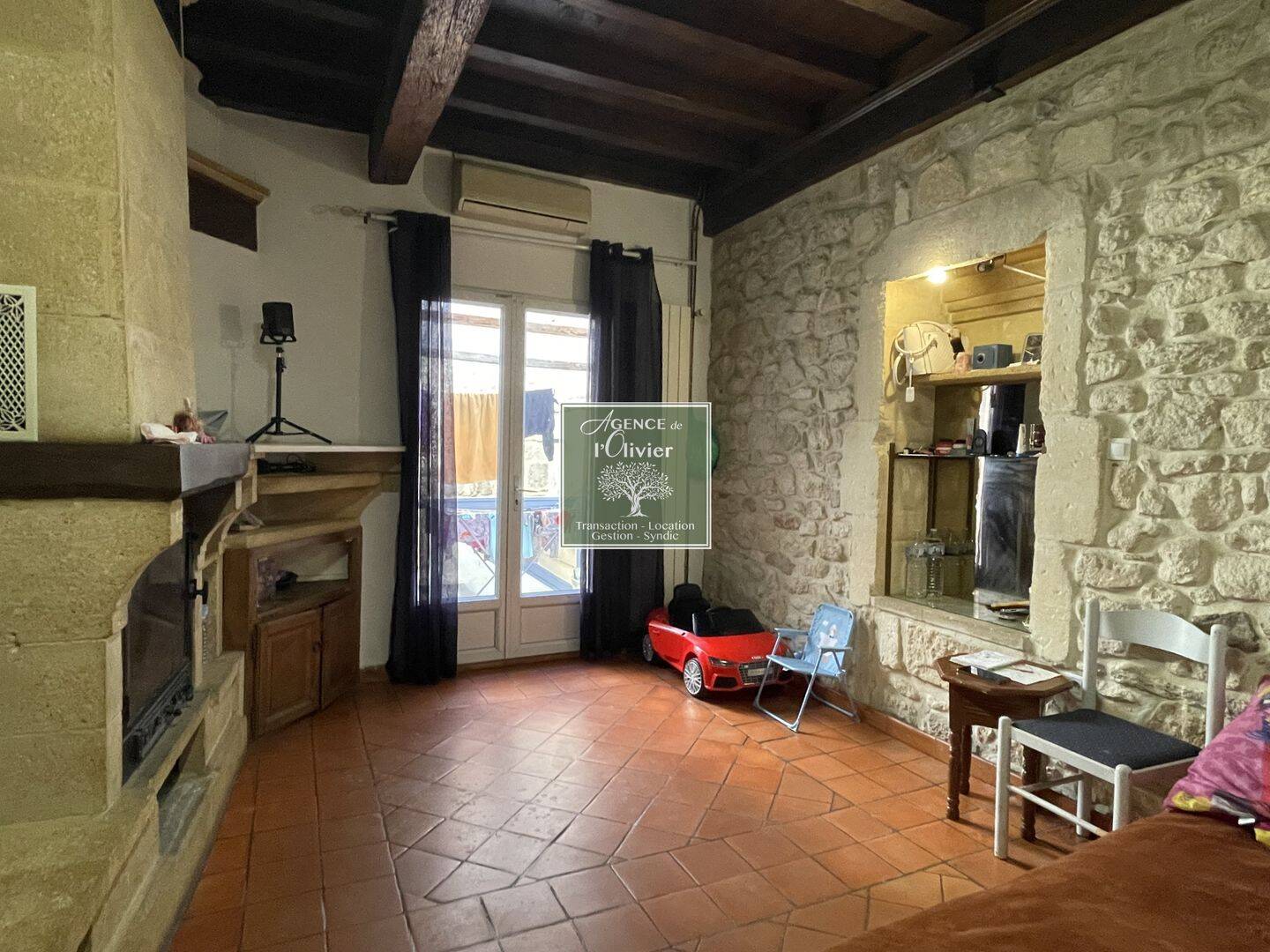 Maison 6 pièces 130 m² · à Tarascon · 130 m² · 233 000 €