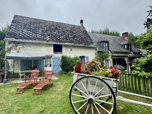 Maison à vendre 425 000 € 13 pièces 5 chambres 355 m² 8 496 m² de terrain Mouliherne 49390