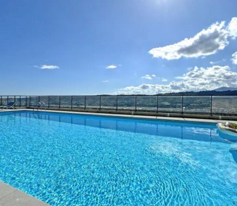 Appartement 6 pièces 119 m² · à Nice · 119 m² · 4 500 €/mois