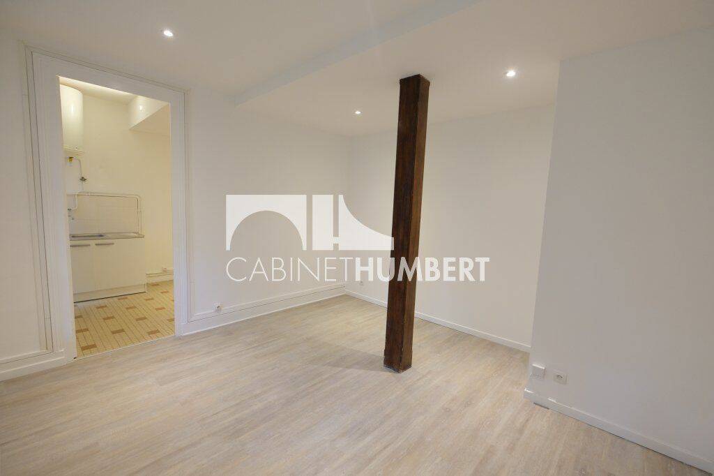 Appartement 1 pièce 30 m² · à Saint-Étienne · 30 m² · 386 €/mois