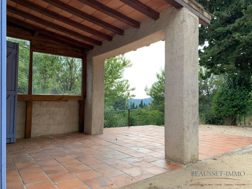 Appartement 1 pièce 34 m² · à Le Beausset · 34 m² · 780 €