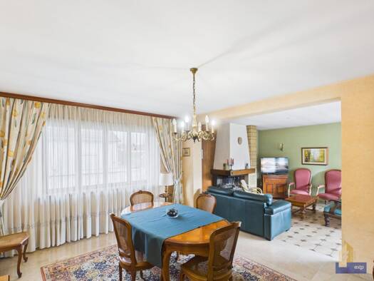 Maison à vendre 350 000 € 5 pièces 3 chambres 123 m² 542 m² de terrain Bel Air - Florimont Colmar 68000