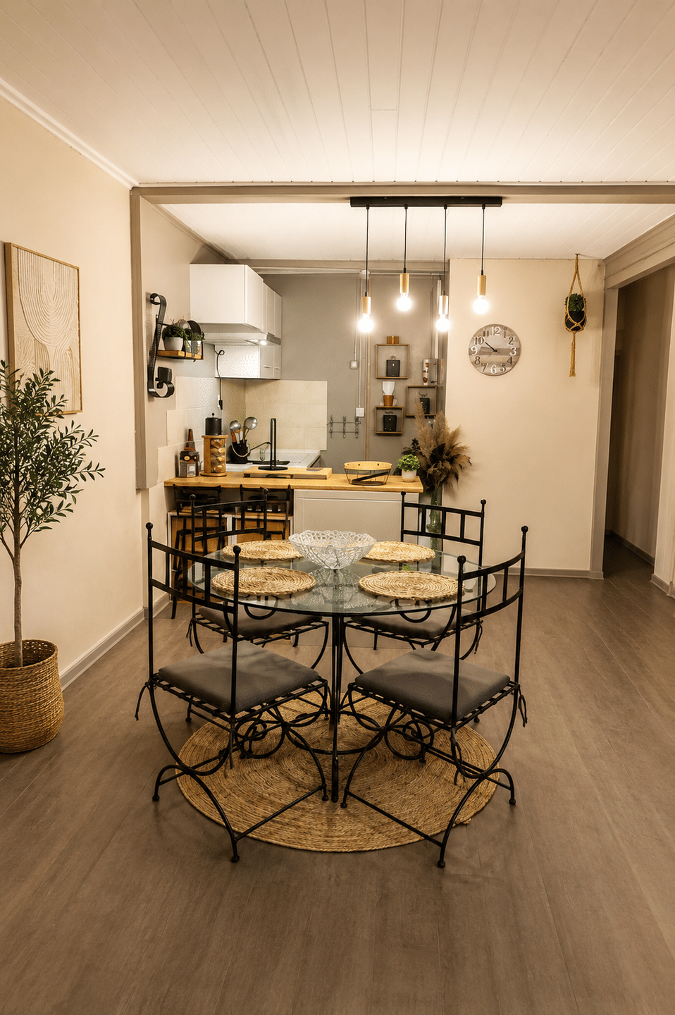 Appartement 3 pièces 44 m² · à Auriol · 44 m² · 695 €/mois