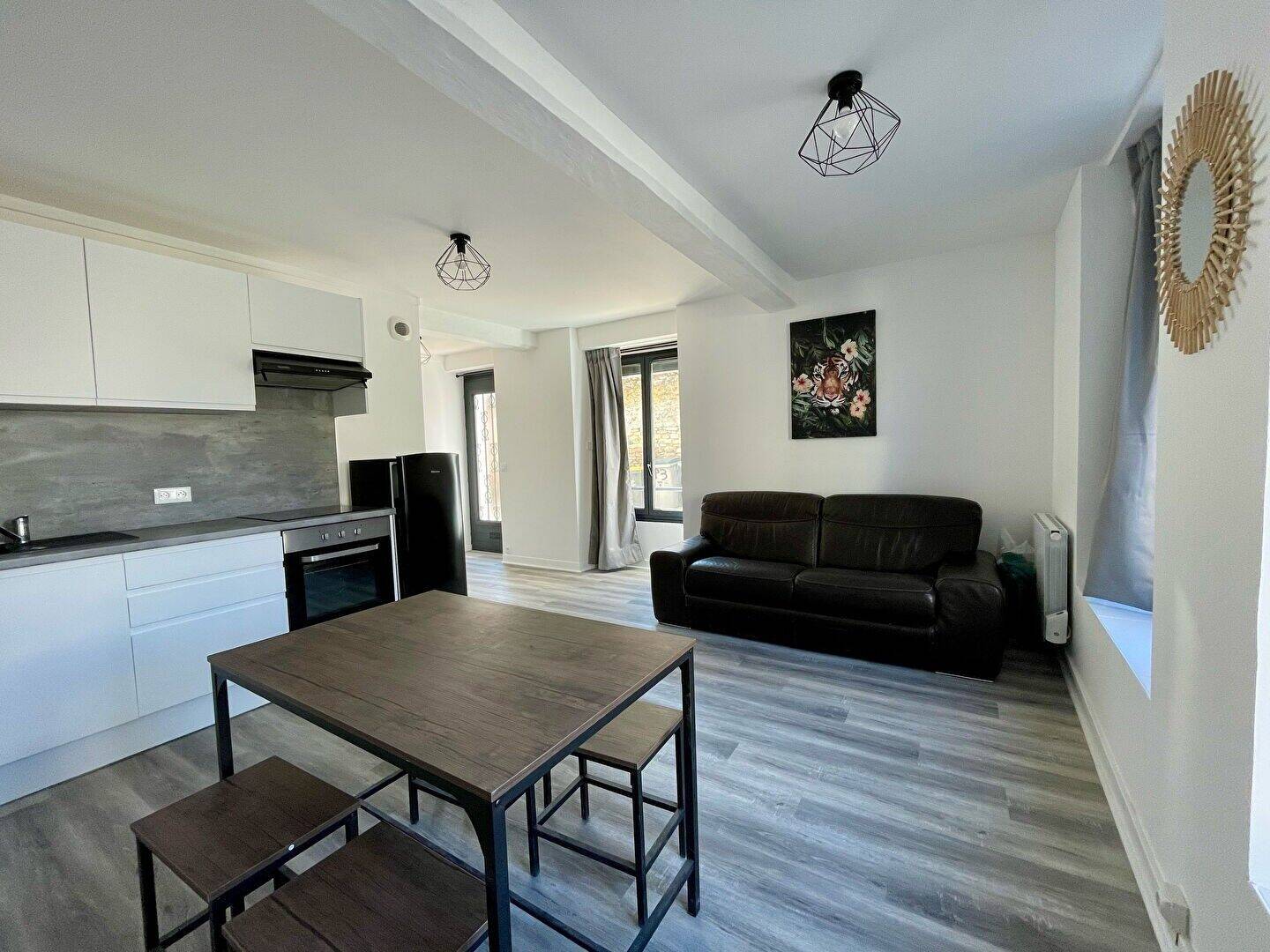Appartement 1 pièce 26 m² · à Chaumont-en-Vexin · 25,6 m² · 525 €