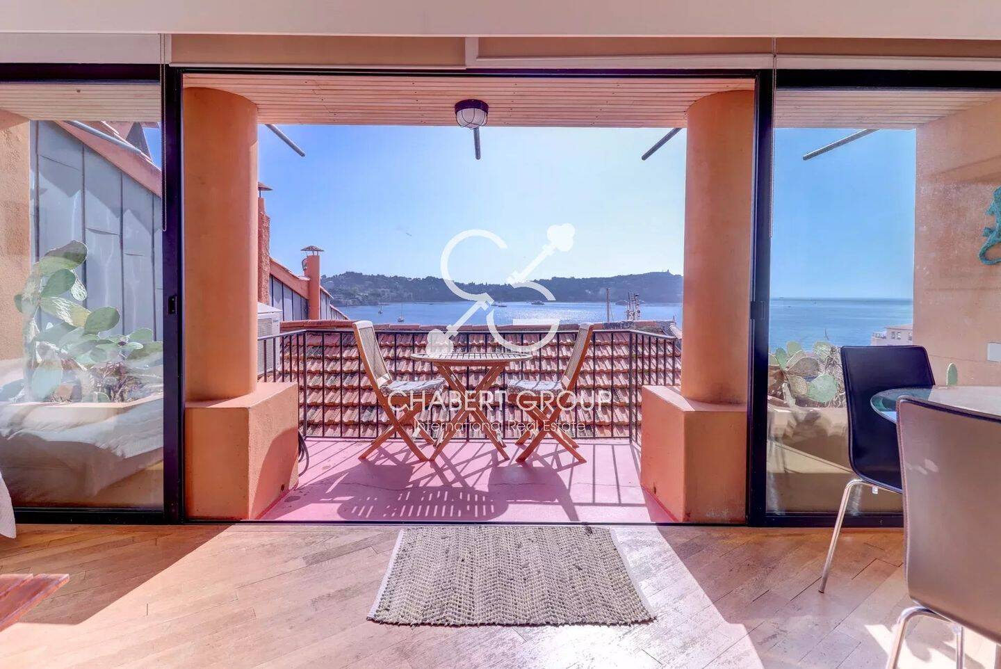 Appartement 2 pièces 64 m² · à Villefranche-sur-Mer · 63,8 m² · 700 000 €