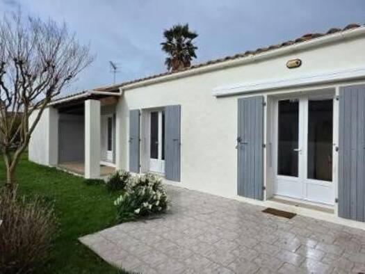 Maison de plain-pied à vendre 358 800 € 4 pièces 2 chambres 85 m² 720 m² de terrain Saint-Denis-d'Oléron 17650
