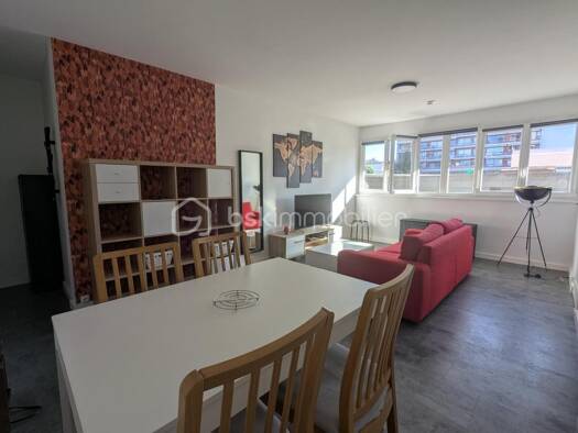 Appartement à vendre 200 000 € 1 pièce 37,1 m² Étage 1/9 Les Fins Annecy 74000