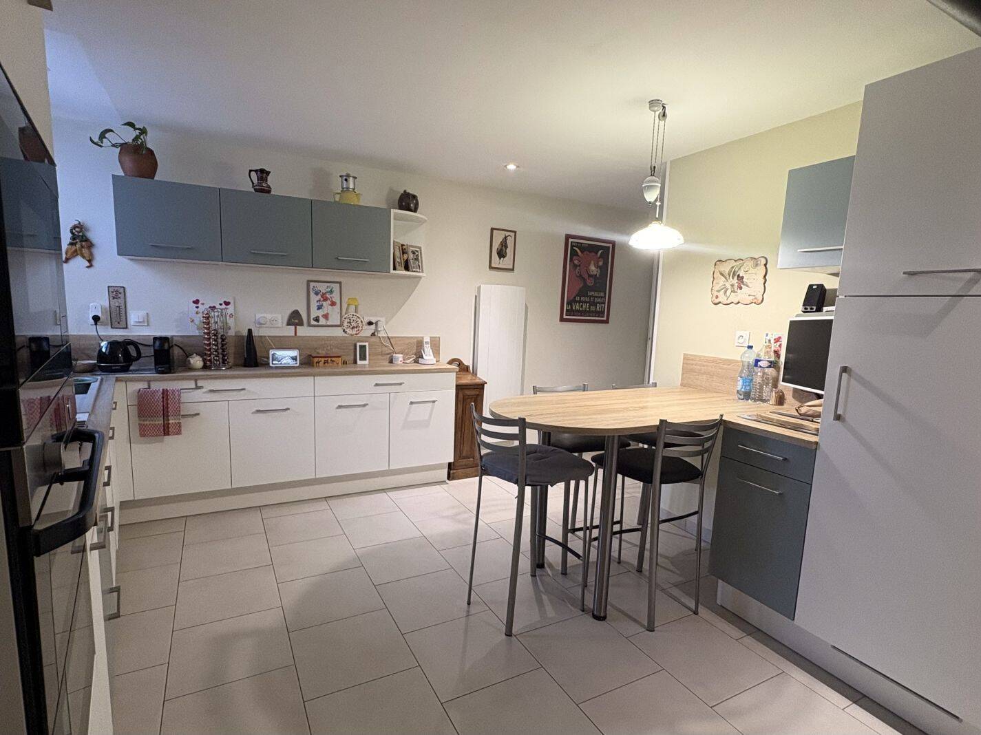 Maison 6 pièces 160 m² · à Coulon · 160 m² · 281 000 €