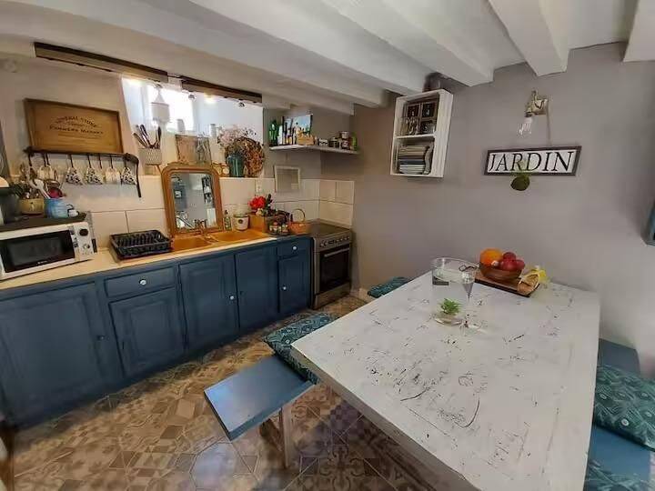Appartement 2 pièces 52 m² · à Laval · 51,8 m² · 630 €