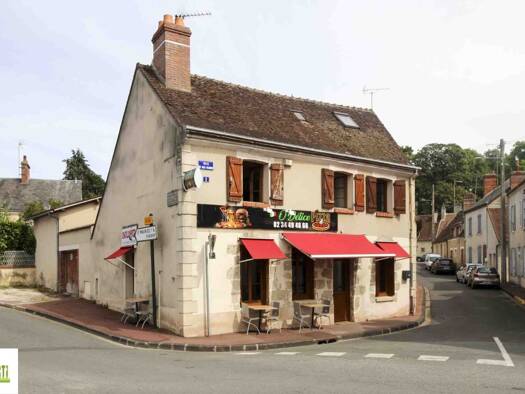 Immeuble à vendre 86 000 € 131,8 m² Châtillon-Coligny 45230