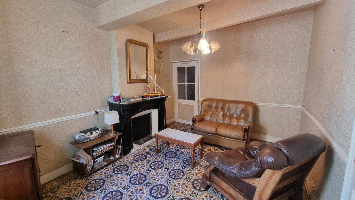 Maison 5 pièces 139 m² · à Lézignan-Corbières · 139 m² · 99 000 €