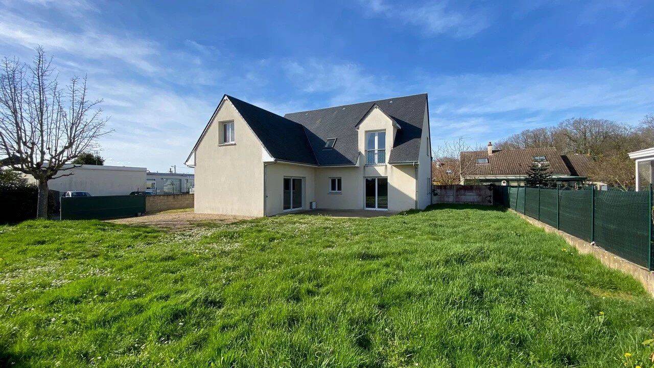 Maison 7 pièces 160 m² · à Notre-Dame-d'Oé · 160 m² · 399 000 €