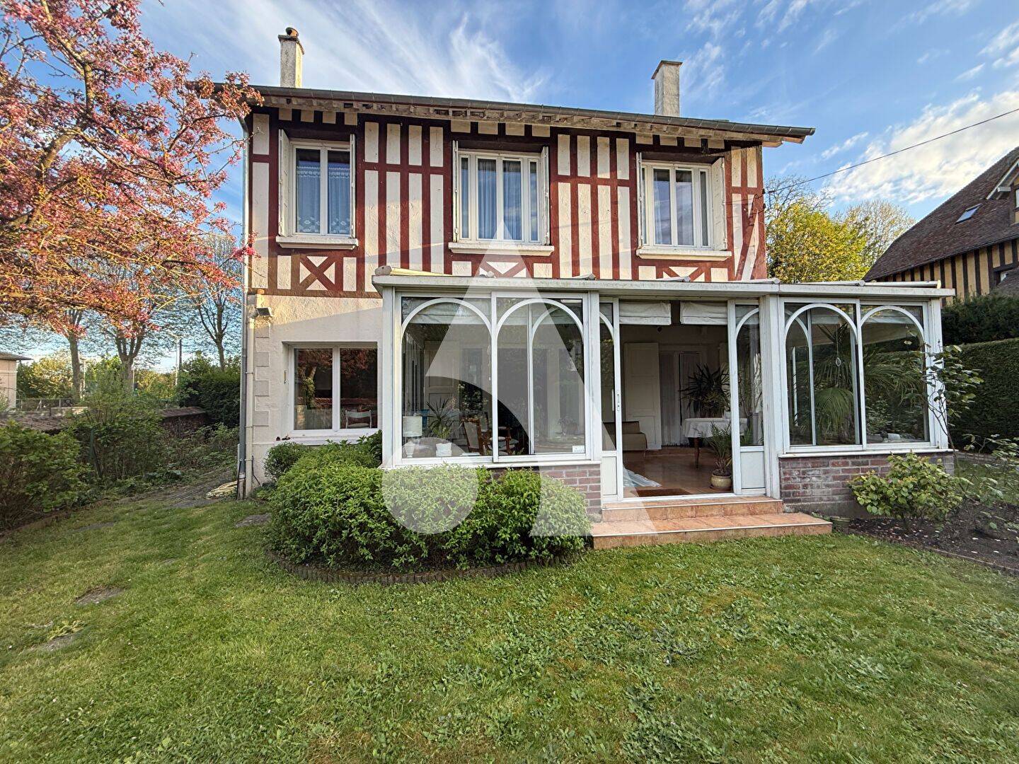 Maison 6 pièces 157 m² · à Évreux · 157 m² · 395 000 €