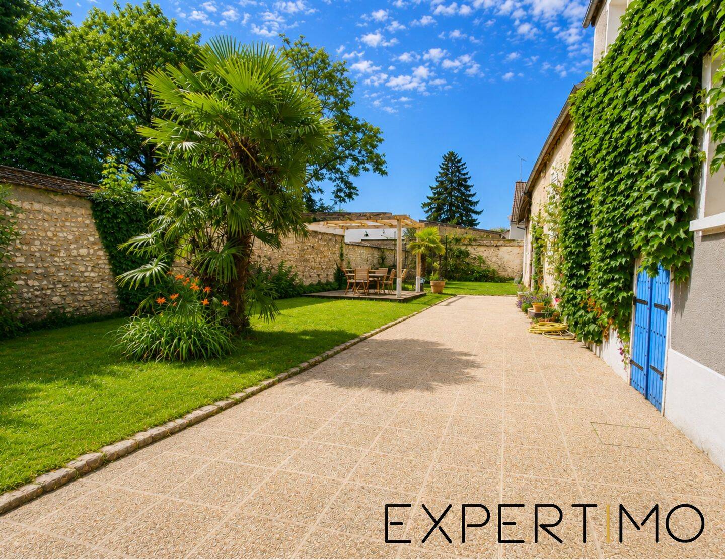 Maison 7 pièces 168 m² · à Sainville · 167,5 m² · 282 000 €