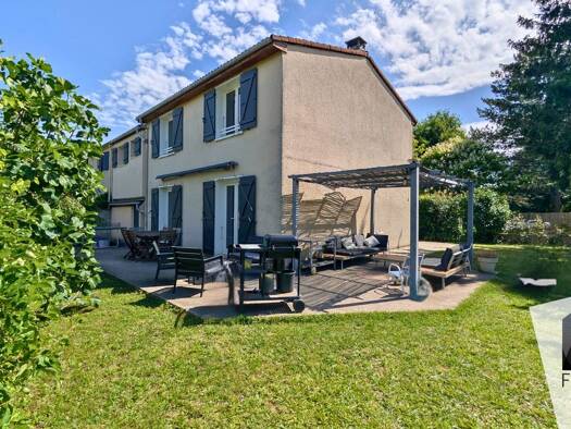 Maison à vendre 541 000 € 7 pièces 4 chambres 130,3 m² 637 m² de terrain Charly 69390