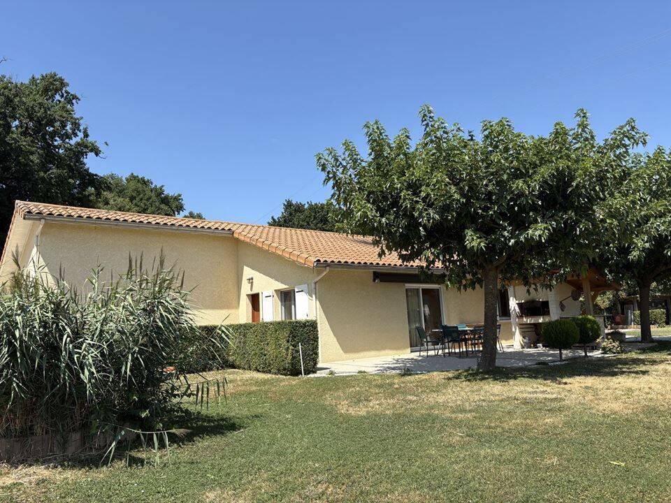 Maison 5 pièces 95 m² · à Porte-des-Bonnevaux · 95 m² · 279 000 €