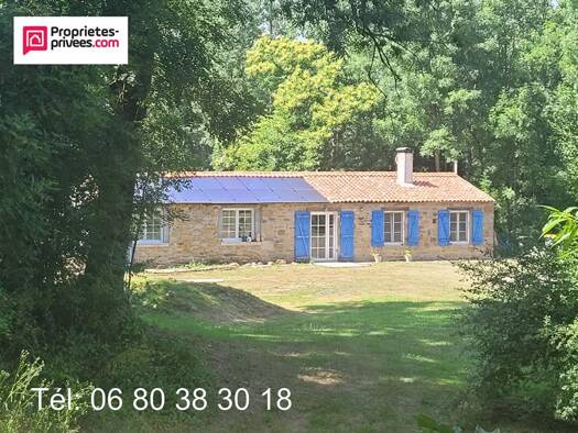 Maison à vendre 190 800 € 5 pièces 2 chambres 110 m² 5 870 m² de terrain Fontenay-le-Comte 85200