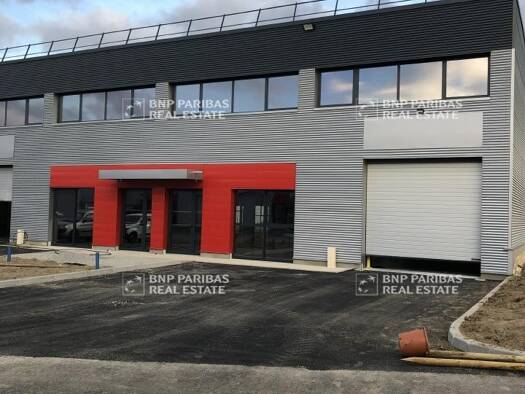 Local d'activités à louer 3 190 € 348 m² d'espace de stockage Ouest Gignac-la-Nerthe 13180