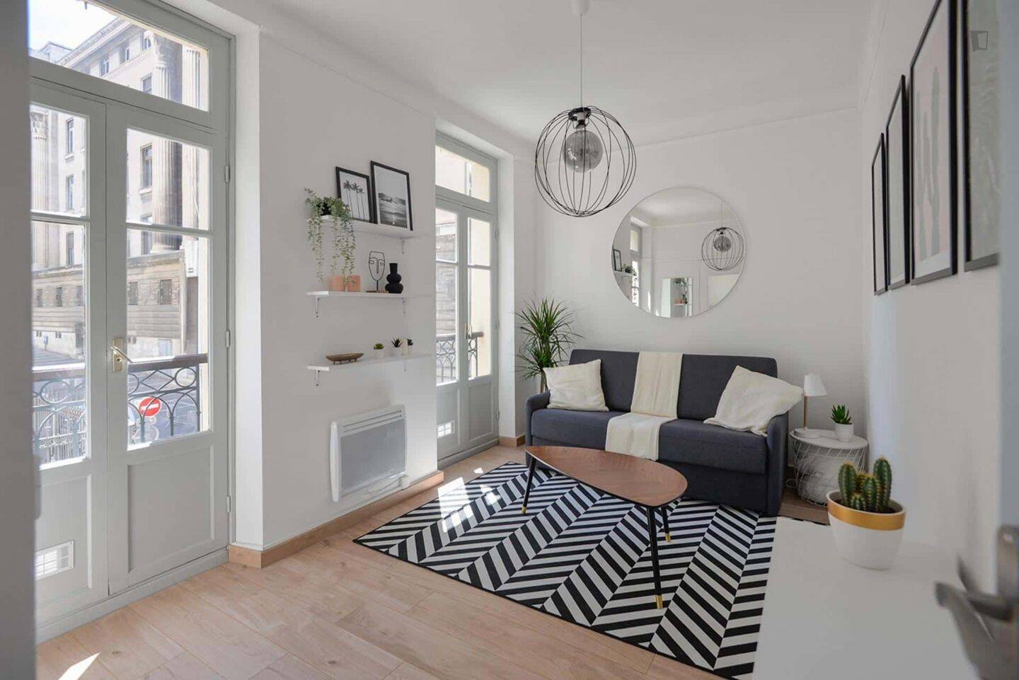 Appartement 1 pièce 40 m² · à Marseille 6ème Arrondissement · 40 m² · 900 €/mois
