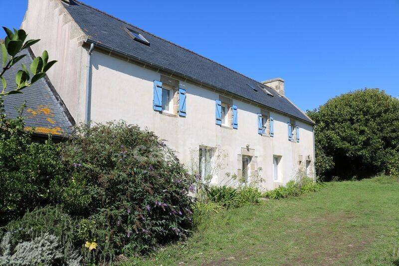 Maison 10 pièces 220 m² · à Plozévet · 220 m² · 364 000 €
