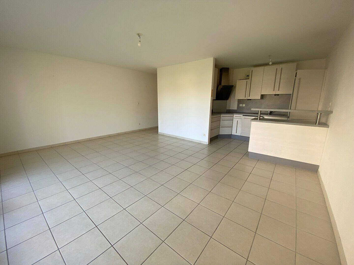 Appartement 3 pièces 74 m² · à Douvres-la-Délivrande · 73,9 m² · 249 000 €