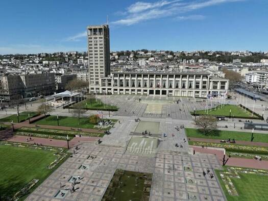 Local commercial à louer 2 778 € 115 m² de surface de vente Centre Ville Le Havre 76600