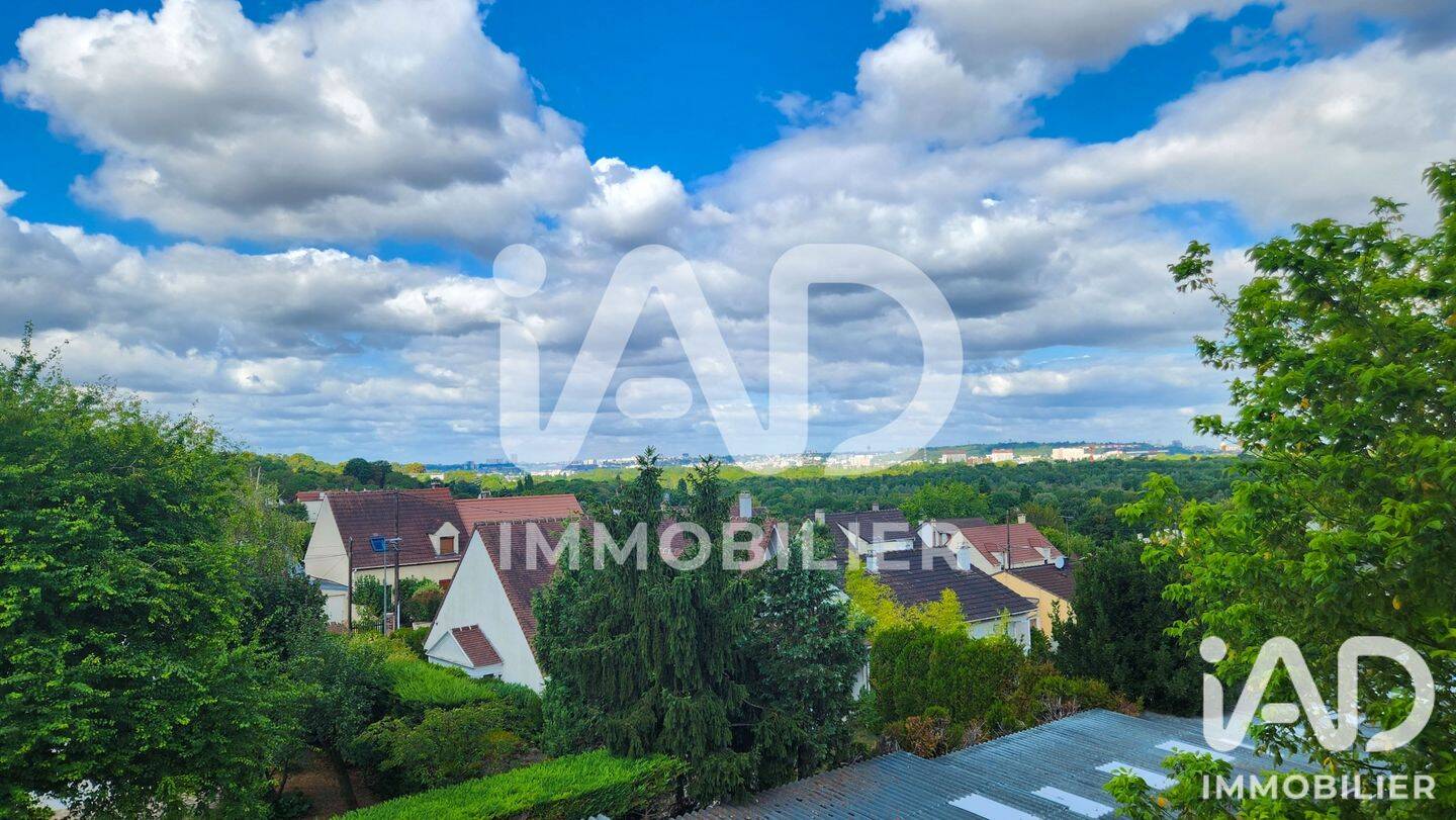 Appartement 3 pièces 54 m² · à Noisy-le-Grand · 54,1 m² · 150 000 €