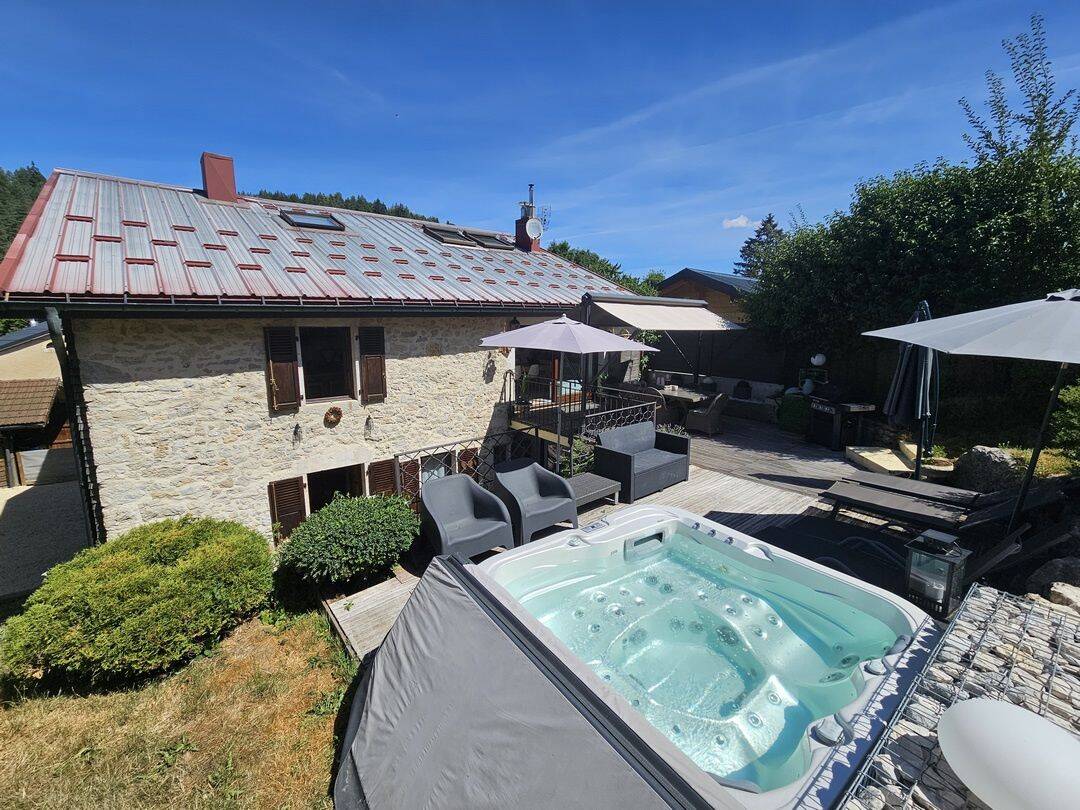 Maison 6 pièces 200 m² · à Choux · 200 m² · 410 000 €