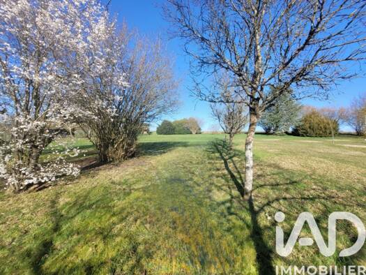 Terrain constructible à vendre 45 000 € 1 650 m² de terrain Esternay 51310