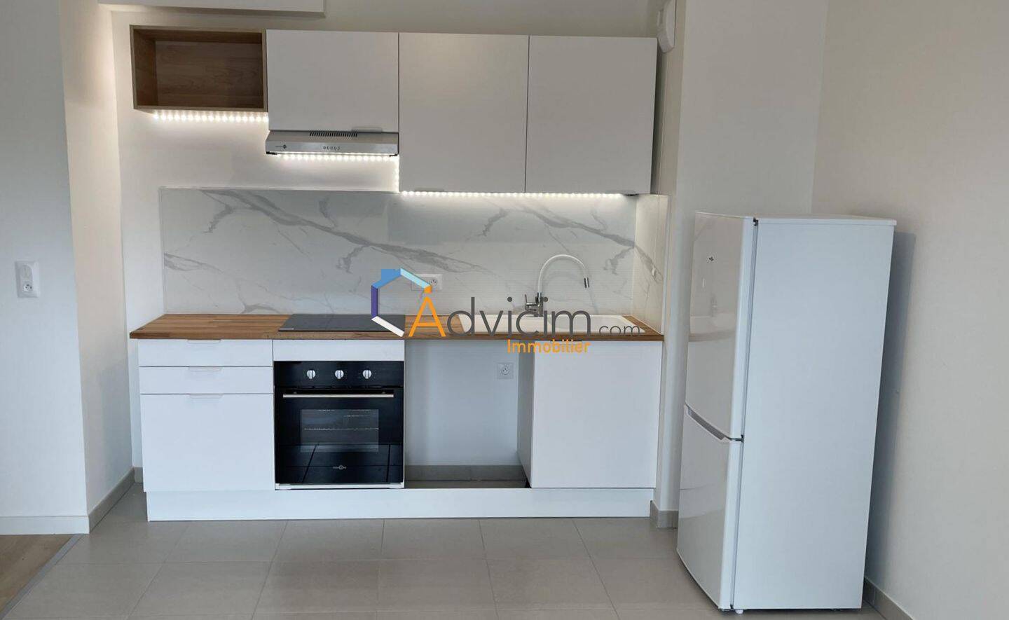 Appartement 3 pièces 56 m² · à Saint-Jean-de-la-Ruelle · 56 m² · 850 €