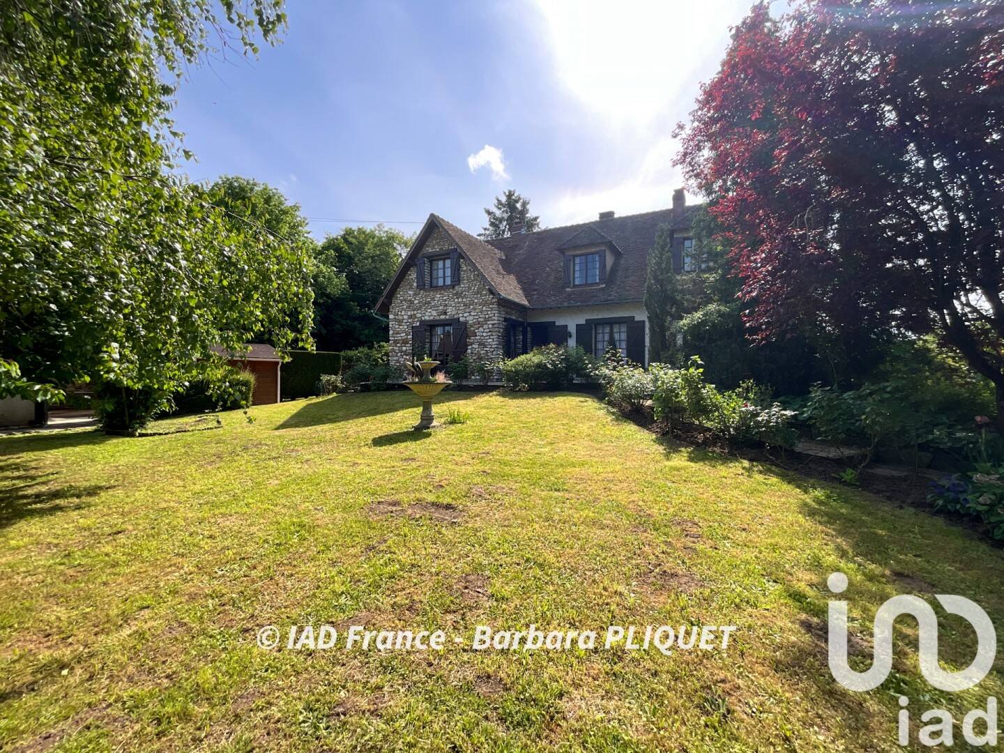 Maison 8 pièces 232 m² · à Orvilliers · 232 m² · 390 000 €