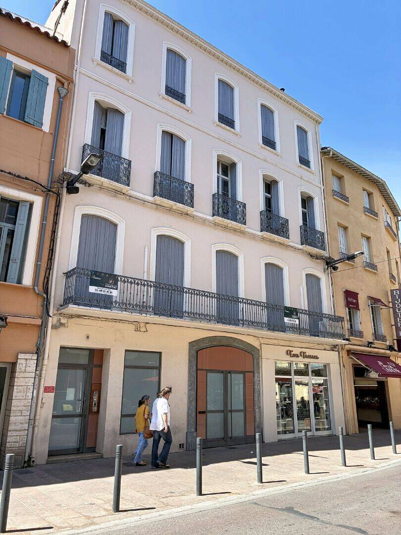 Appartement 5 pièces 128 m² · à Perpignan · 127,7 m² · 878 €