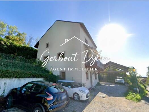 Immeuble à vendre 960 000 € 240 m² Machilly 74140