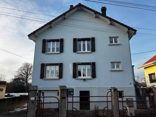 Maison à vendre 148 700 € 6 pièces 5 chambres 143,7 m² 898 m² de terrain Vieux-Charmont 25600