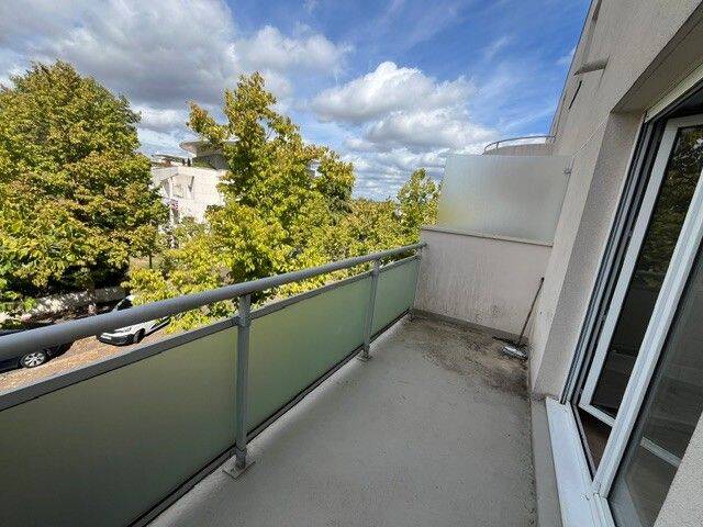 Appartement 2 pièces 57 m² · à Montigny-le-Bretonneux · 56,8 m² · 996 €/mois