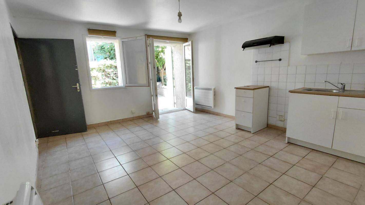 Appartement 2 pièces 33 m² · à Mallemort · 33 m² · 449 €/mois