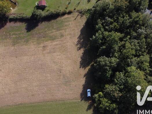 Terrain constructible à vendre 46 000 € 4 482 m² de terrain Le Vigan 46300