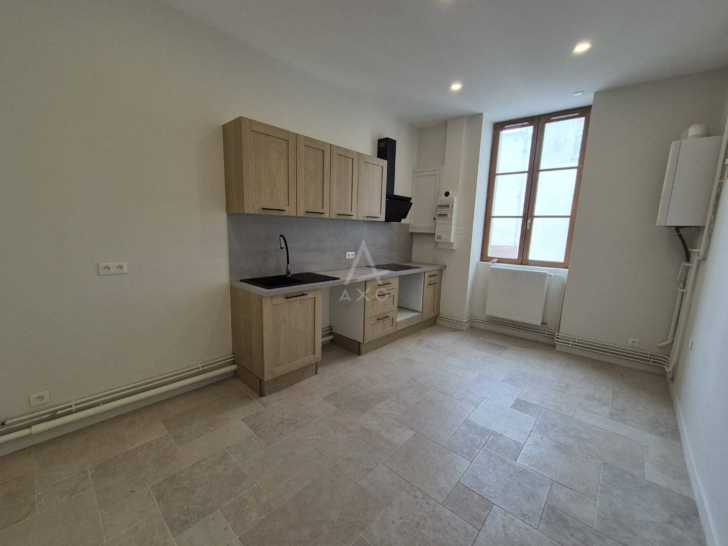 4 pièces 96 m² · à Clermont-Ferrand · 96 m² · 1 195 €
