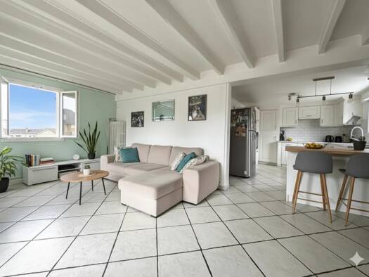 Maison de ville à vendre 228 500 € 6 pièces 4 chambres 110 m² 900 m² de terrain Romeny-sur-Marne 02310