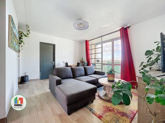 Appartement à vendre 189 000 € 3 pièces 2 chambres 56 m² Étage 3/5 Oullins-Pierre-Bénite 69310