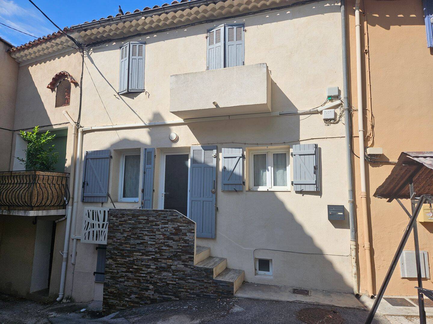 Maison 3 pièces 55 m² · à Carnoules · 55 m² · 149 000 €